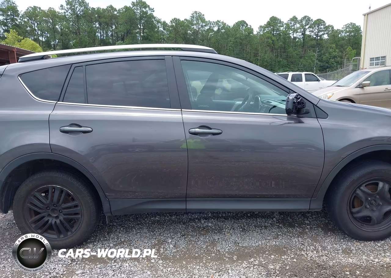 2015 Toyota Rav4 Le VIN:2T3ZFREV1FW206091 - 13