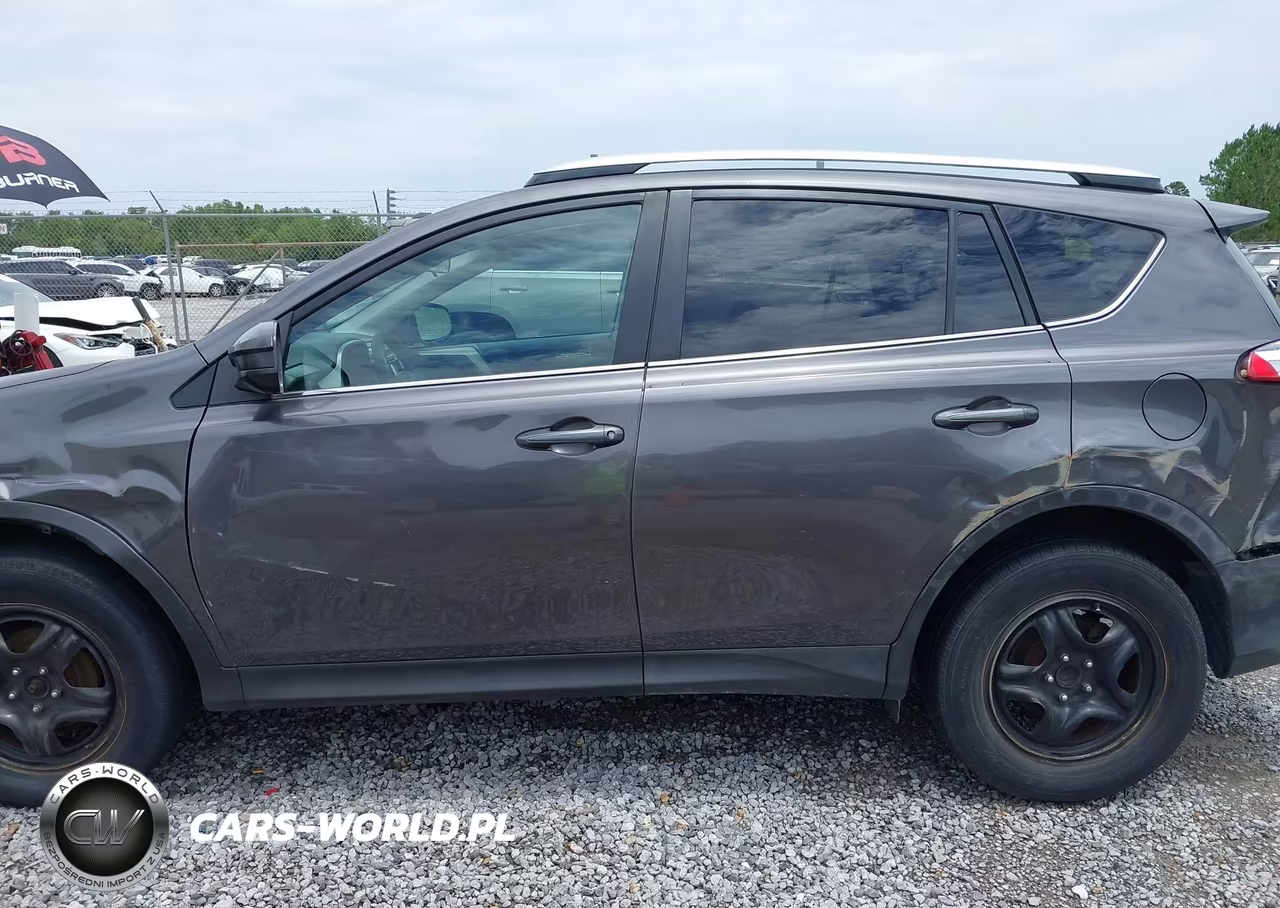 2015 Toyota Rav4 Le VIN:2T3ZFREV1FW206091 - 14