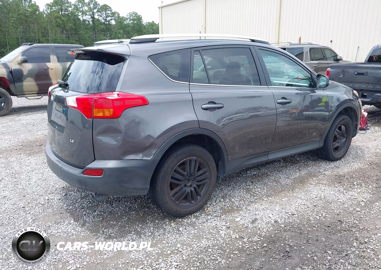 2015 Toyota Rav4 Le VIN:2T3ZFREV1FW206091 - 4