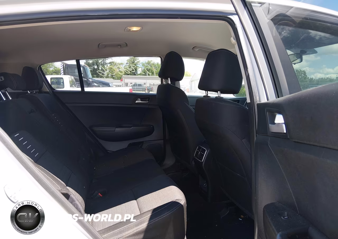 2018 Kia Sportage Lx VIN:KNDPM3AC5J7480476 - 8