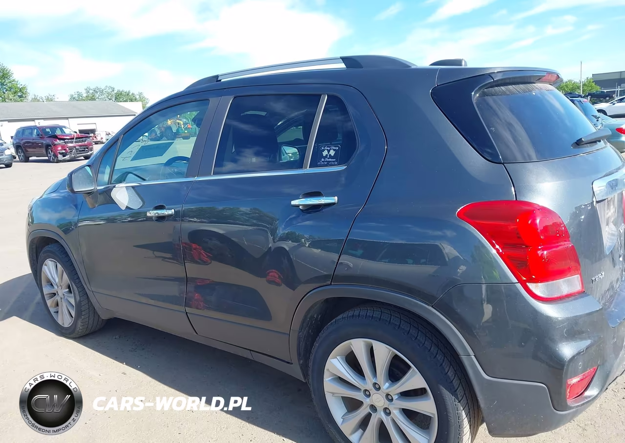 2017 Chevrolet Trax Premier VIN:3GNCJMSB2HL141464 - 14