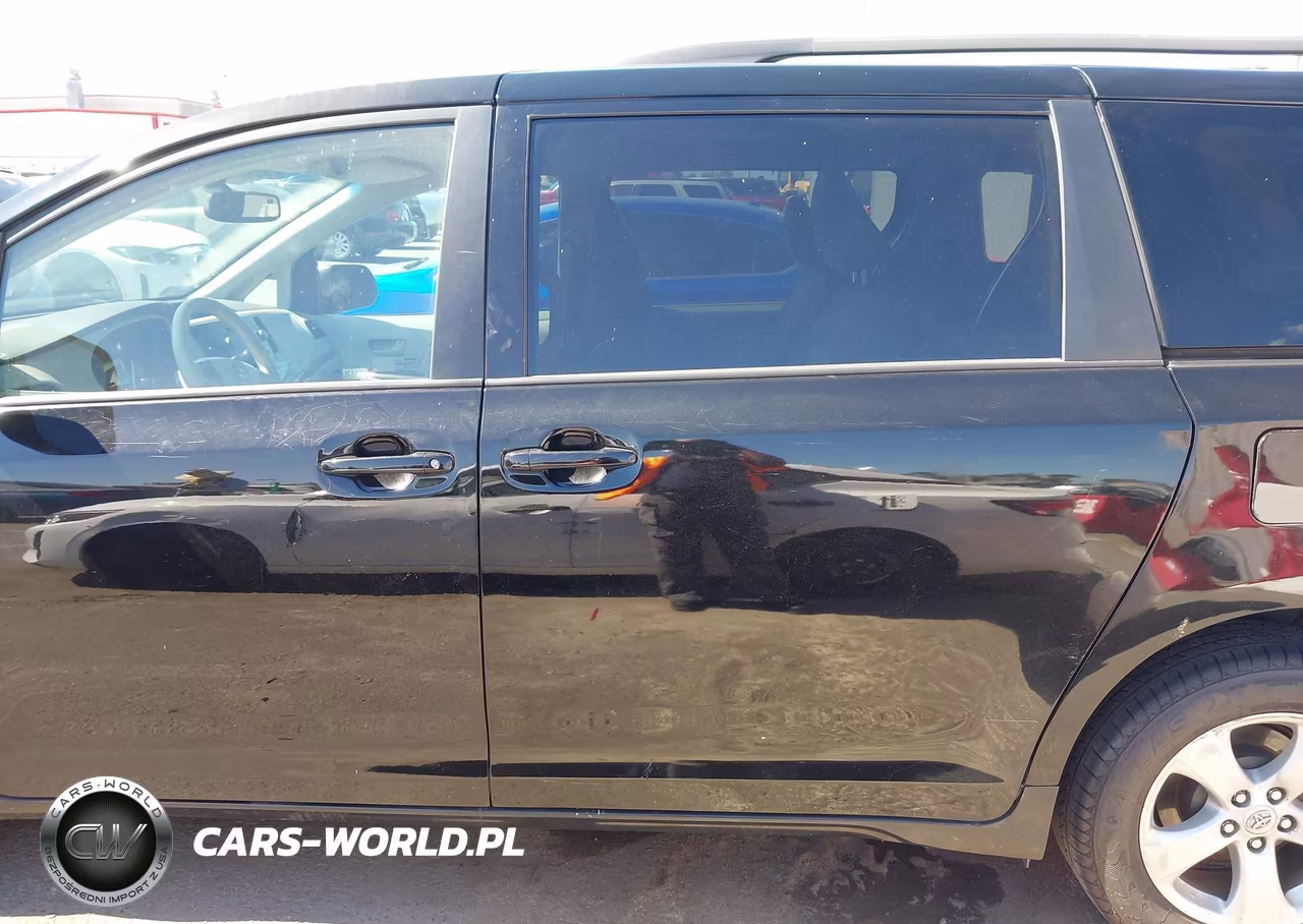2014 Toyota Sienna Le V6 8 Passenger VIN:5TDKK3DC1ES435302 - 14