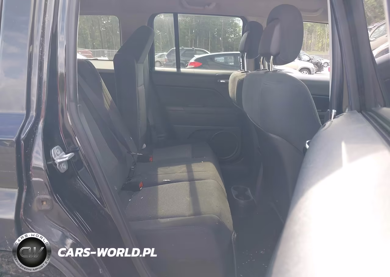 2012 Jeep Patriot Latitude VIN:1C4NJRFB7CD718254 - 8