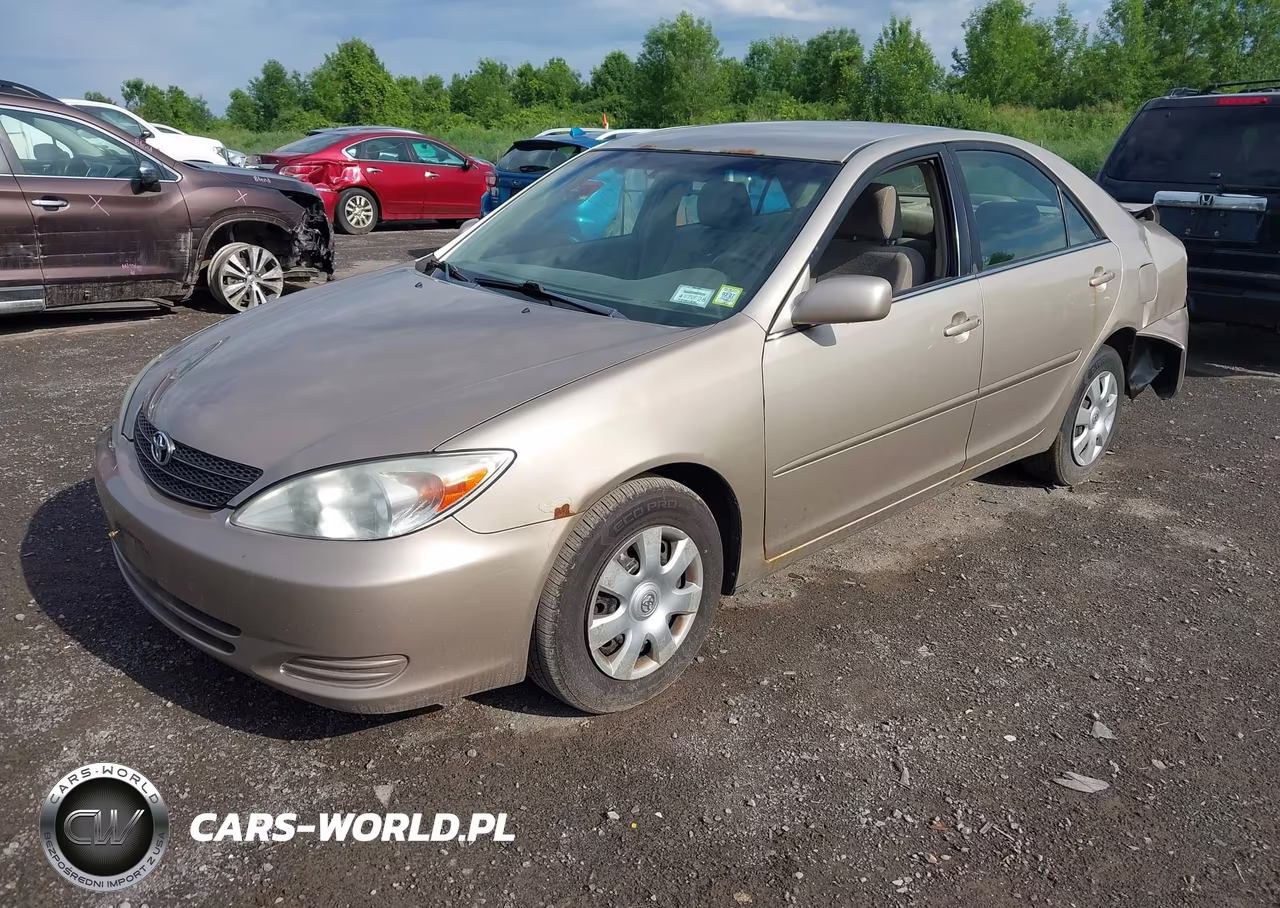 2004 Toyota Camry Le VIN:4T1BE32K14U352296 - 2
