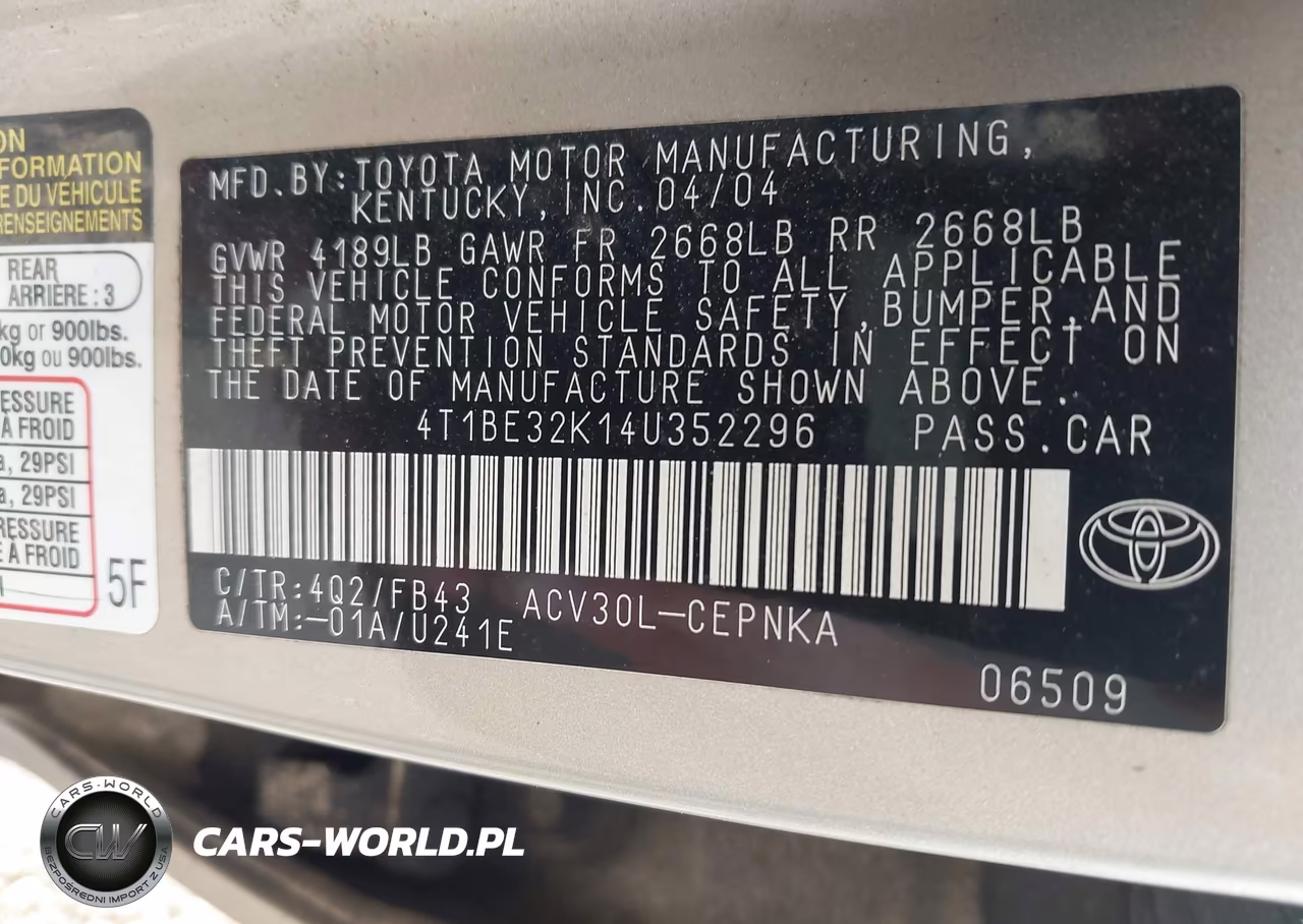 2004 Toyota Camry Le VIN:4T1BE32K14U352296 - 9
