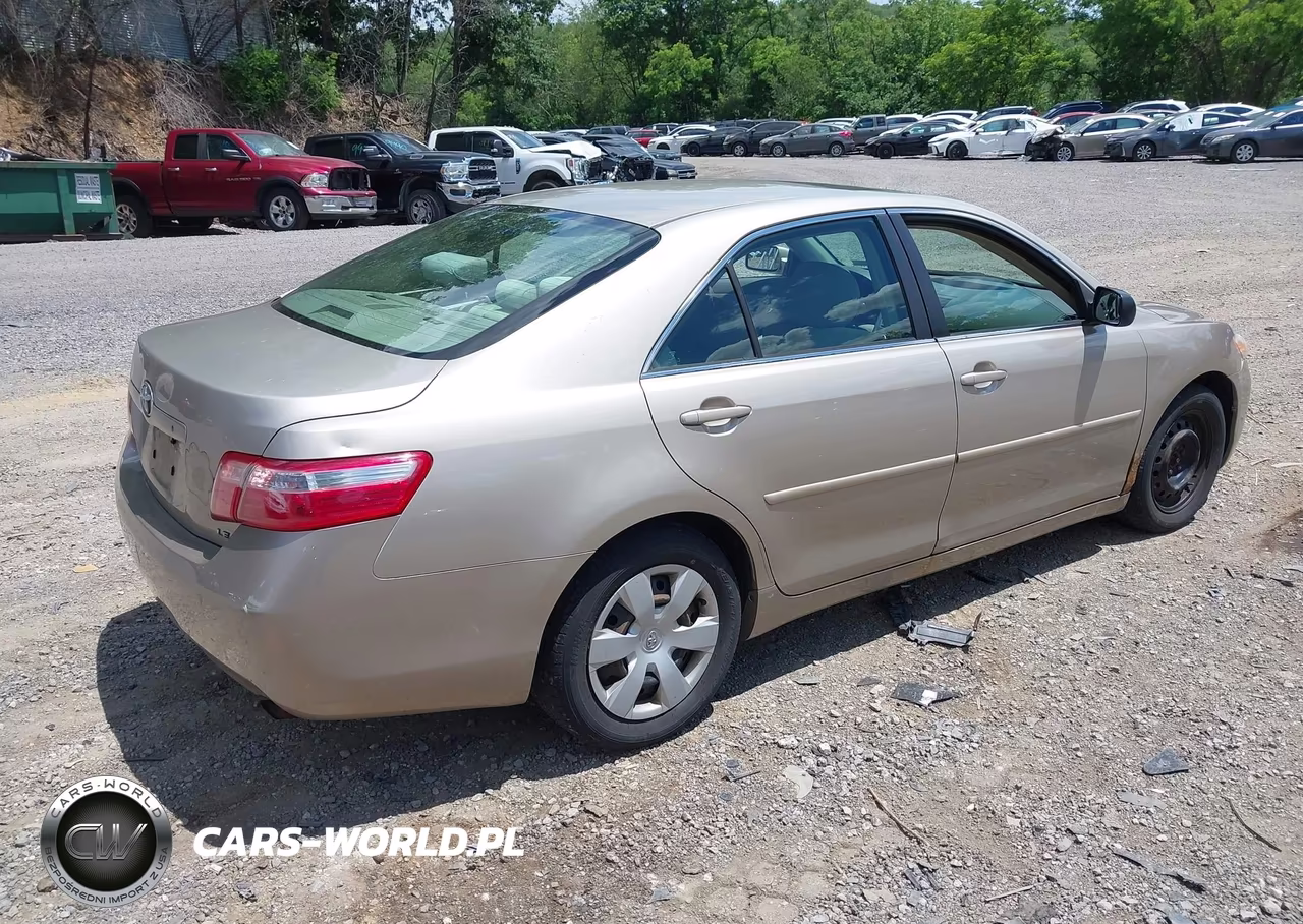 2007 Toyota Camry Le VIN:4T1BE46K27U558618 - 4