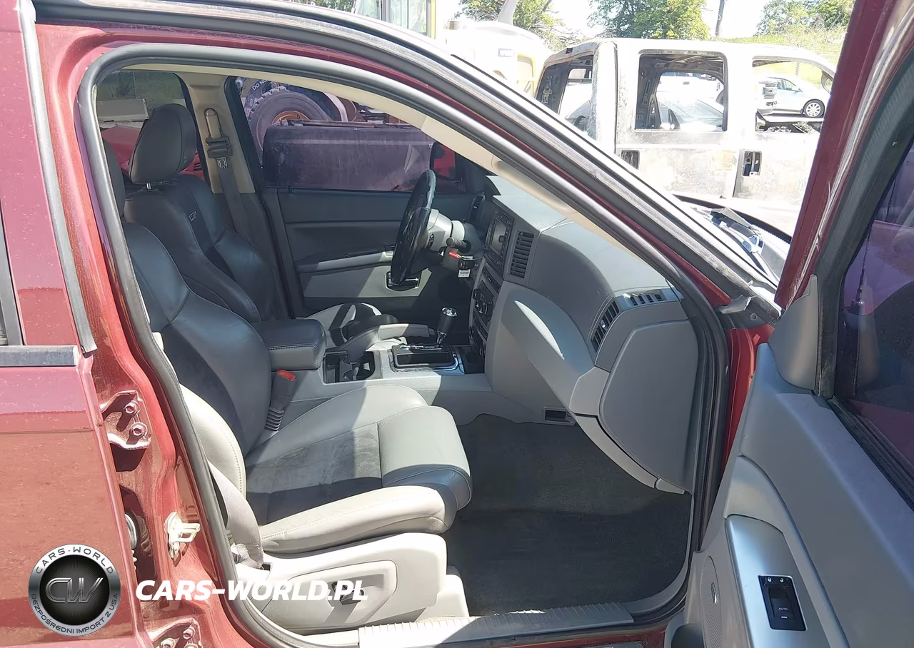 2007 Jeep Grand Cherokee Srt8 VIN:1J8HR78347C515021 - 5