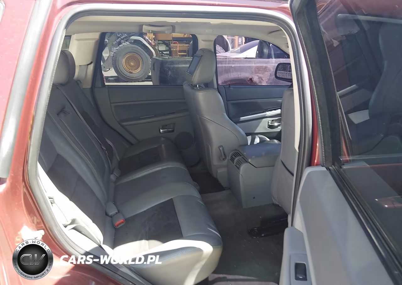 2007 Jeep Grand Cherokee Srt8 VIN:1J8HR78347C515021 - 8