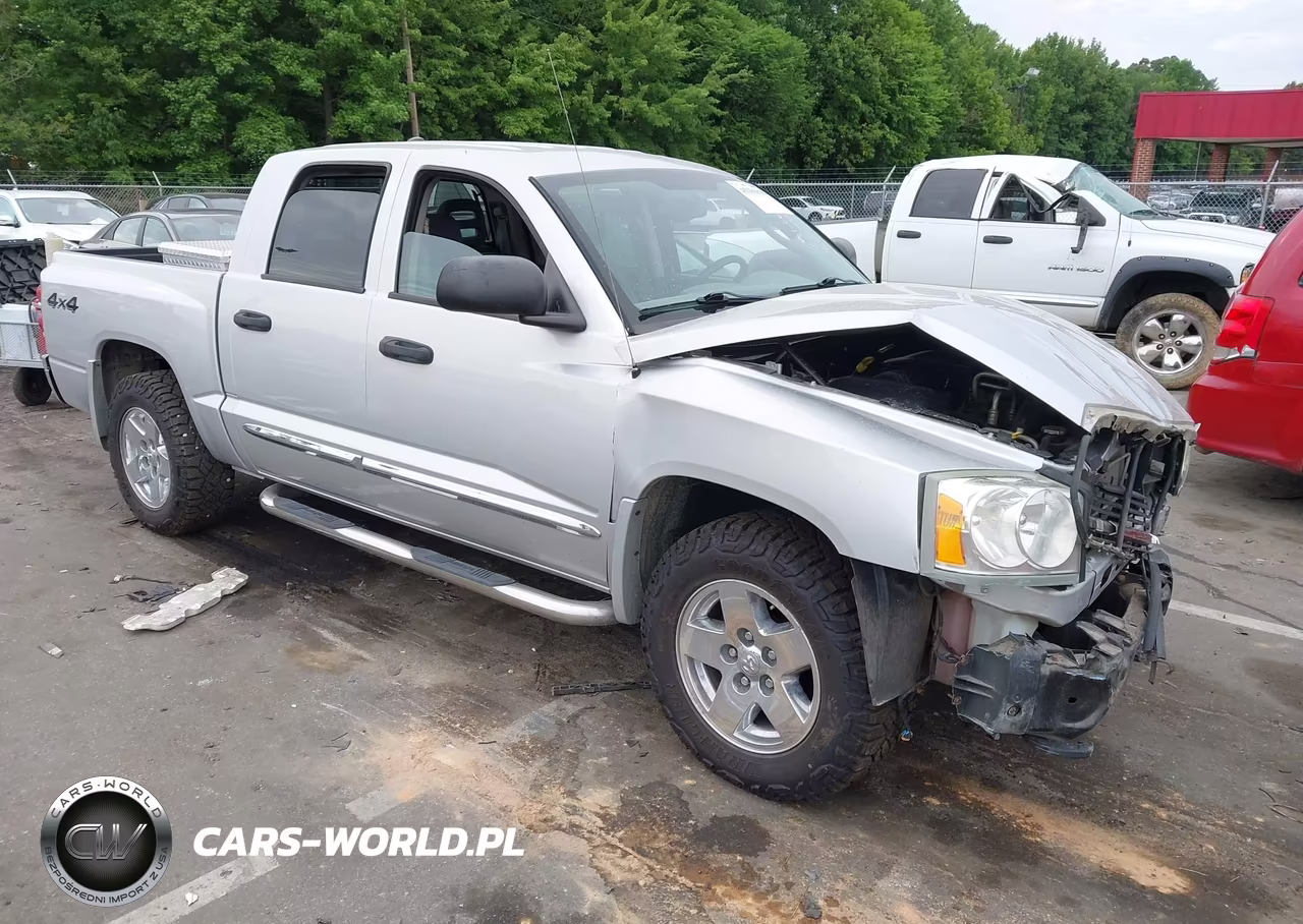 2005 Dodge Dakota Laramie – zdjęcie 1 z 17