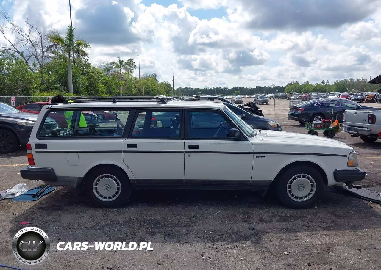 1992 Volvo 240 VIN:YV1AW8804N1929853 - 13