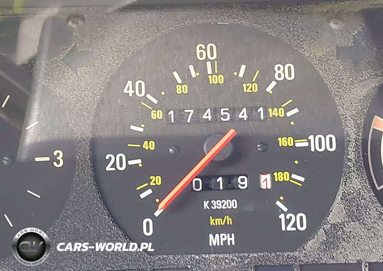 1992 Volvo 240 VIN:YV1AW8804N1929853 - 15