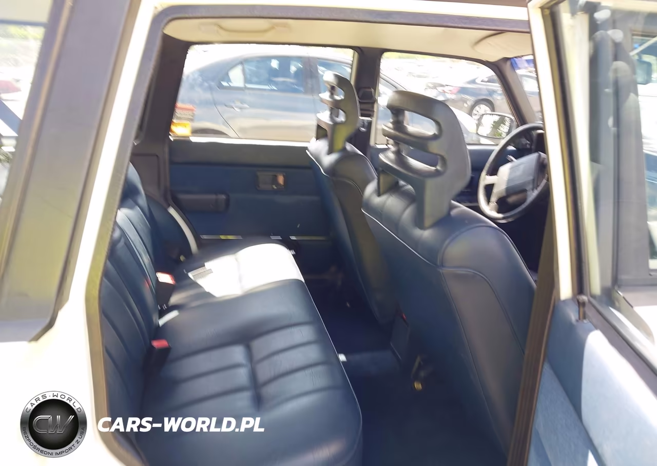 1992 Volvo 240 VIN:YV1AW8804N1929853 - 8