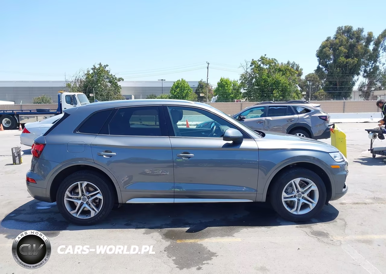 2018 Audi Q5 2.0T Premium-2.0T Tech Premium VIN:WA1ANAFY1J2068347 - 13