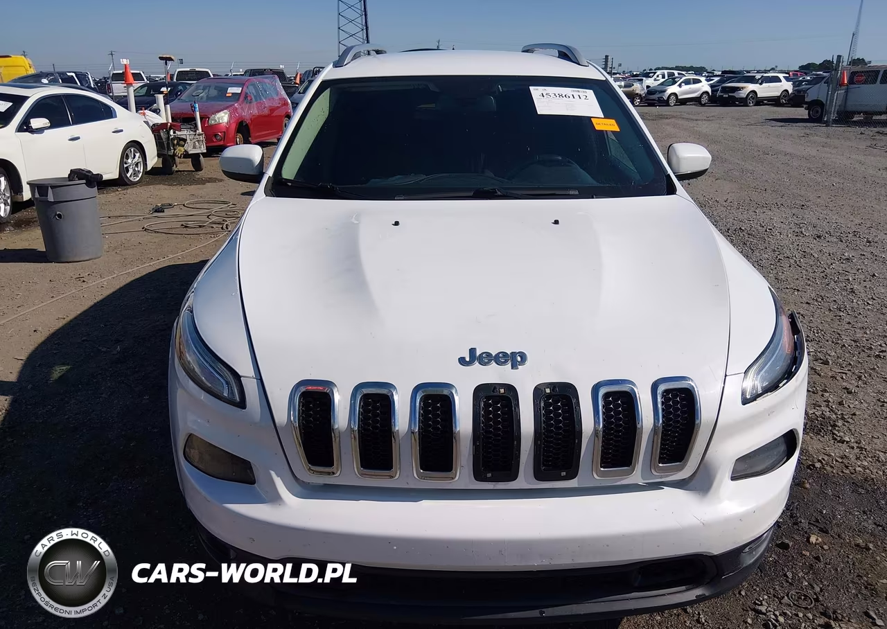 2016 Jeep Cherokee Latitude VIN:1C4PJLCB2GW173021 - 11