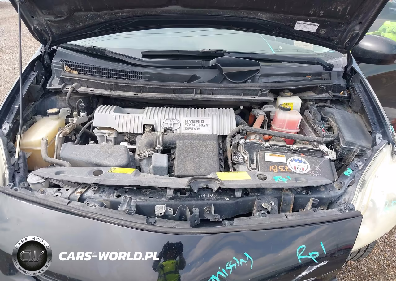2014 Toyota Prius Two VIN:JTDKN3DU2E0357907 - 10