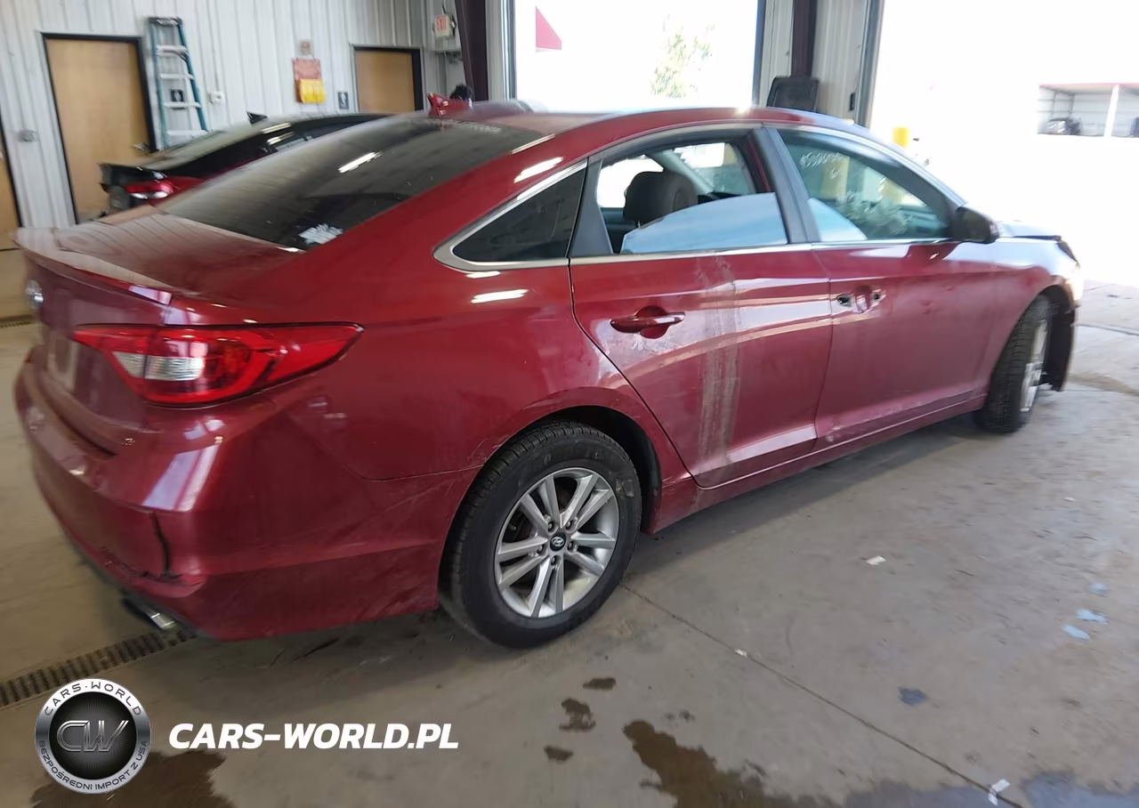 2016 Hyundai Sonata Se VIN:5NPE24AF5GH373784 - 4