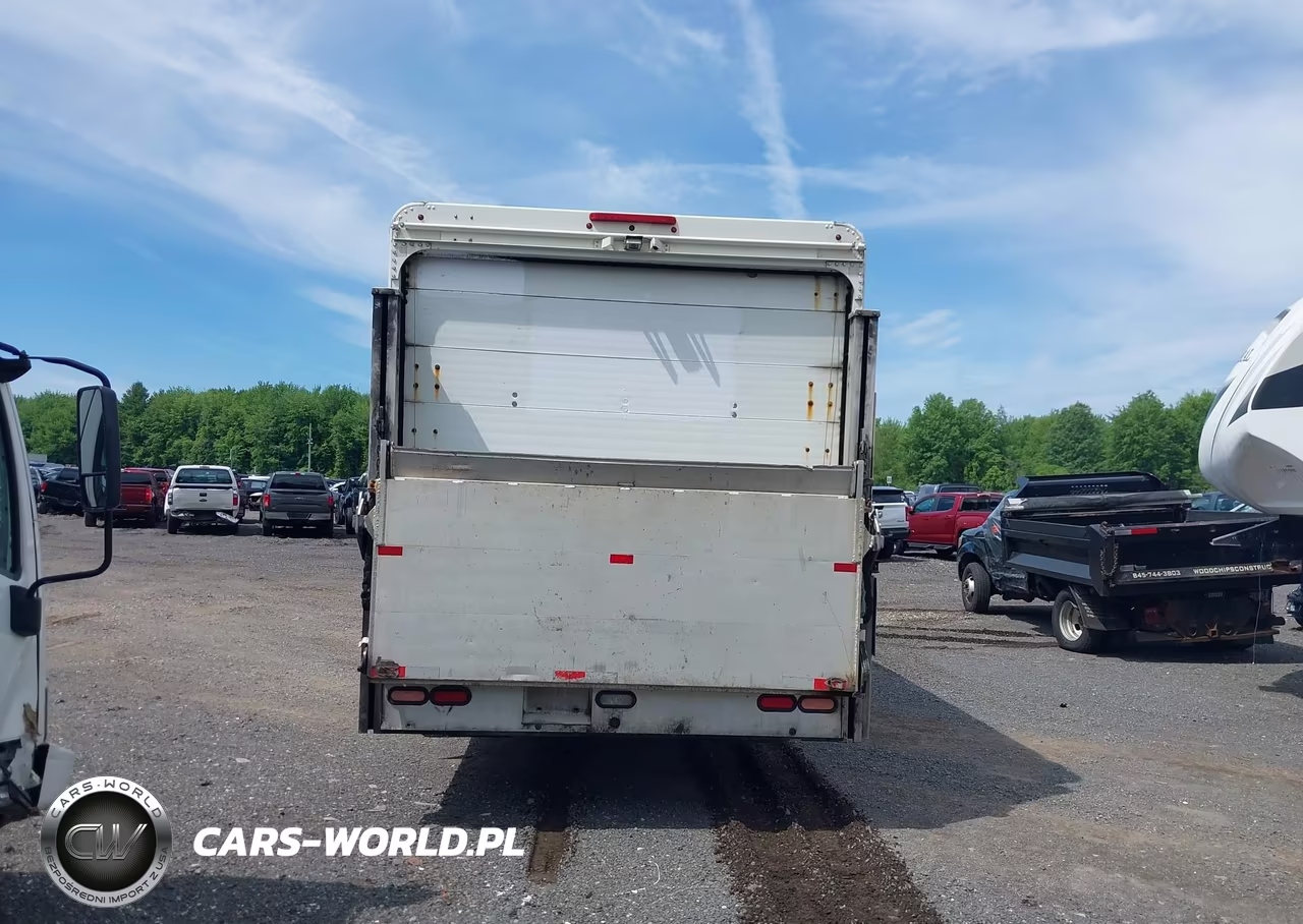 2012 Freightliner Chassis M Line Walk-In Van VIN:4UZAC3DV1CCBT7128 - 15