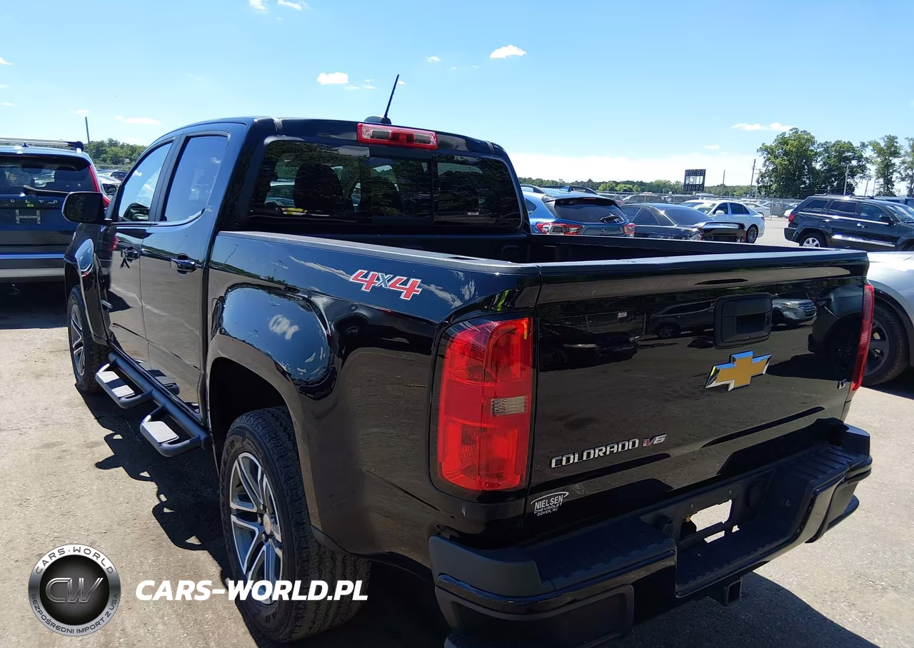 2019 Chevrolet Colorado Lt VIN:1GCGTCEN4K1356850 - 3