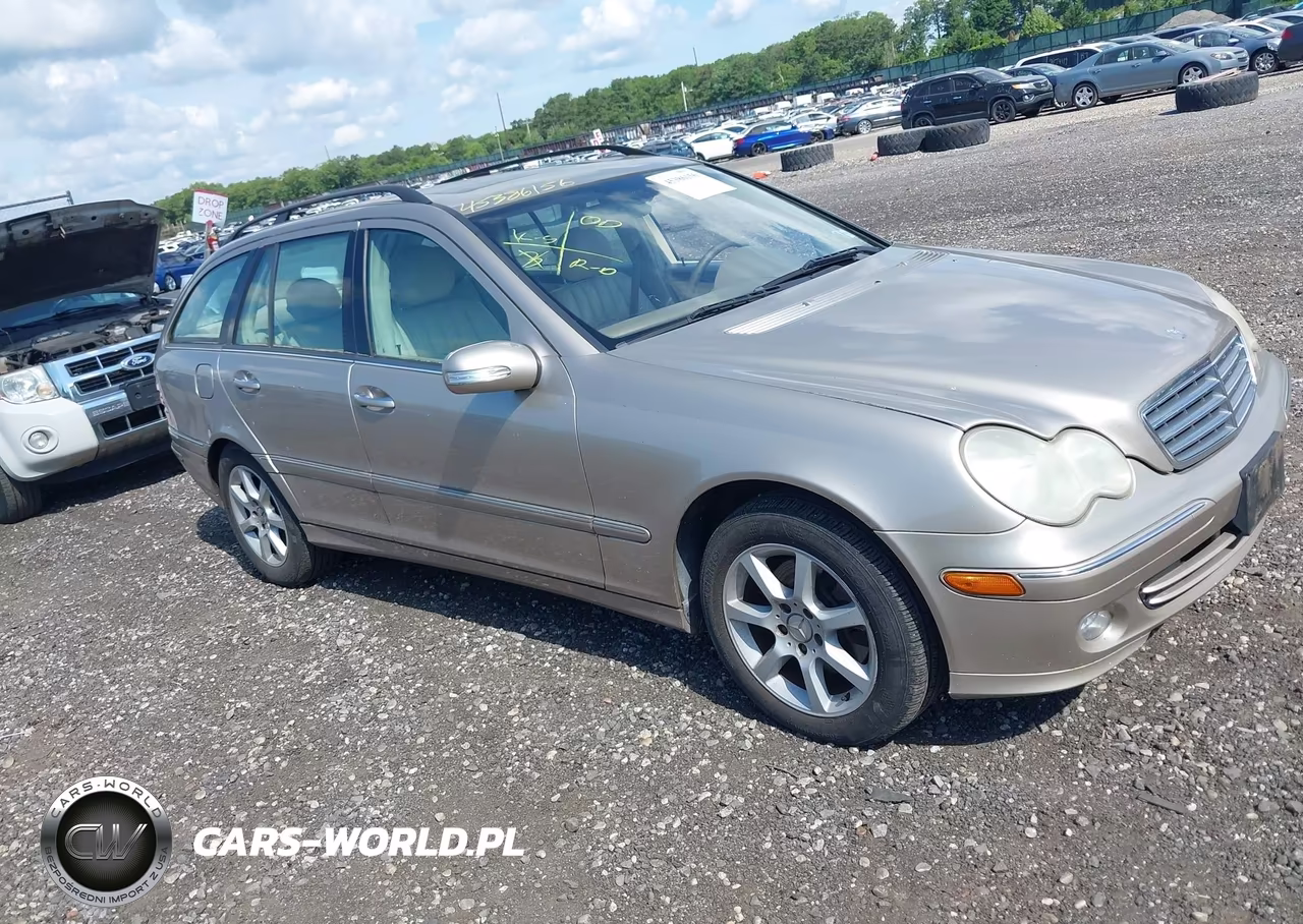 2005 Mercedes-Benz C 240 Luxury 4Matic