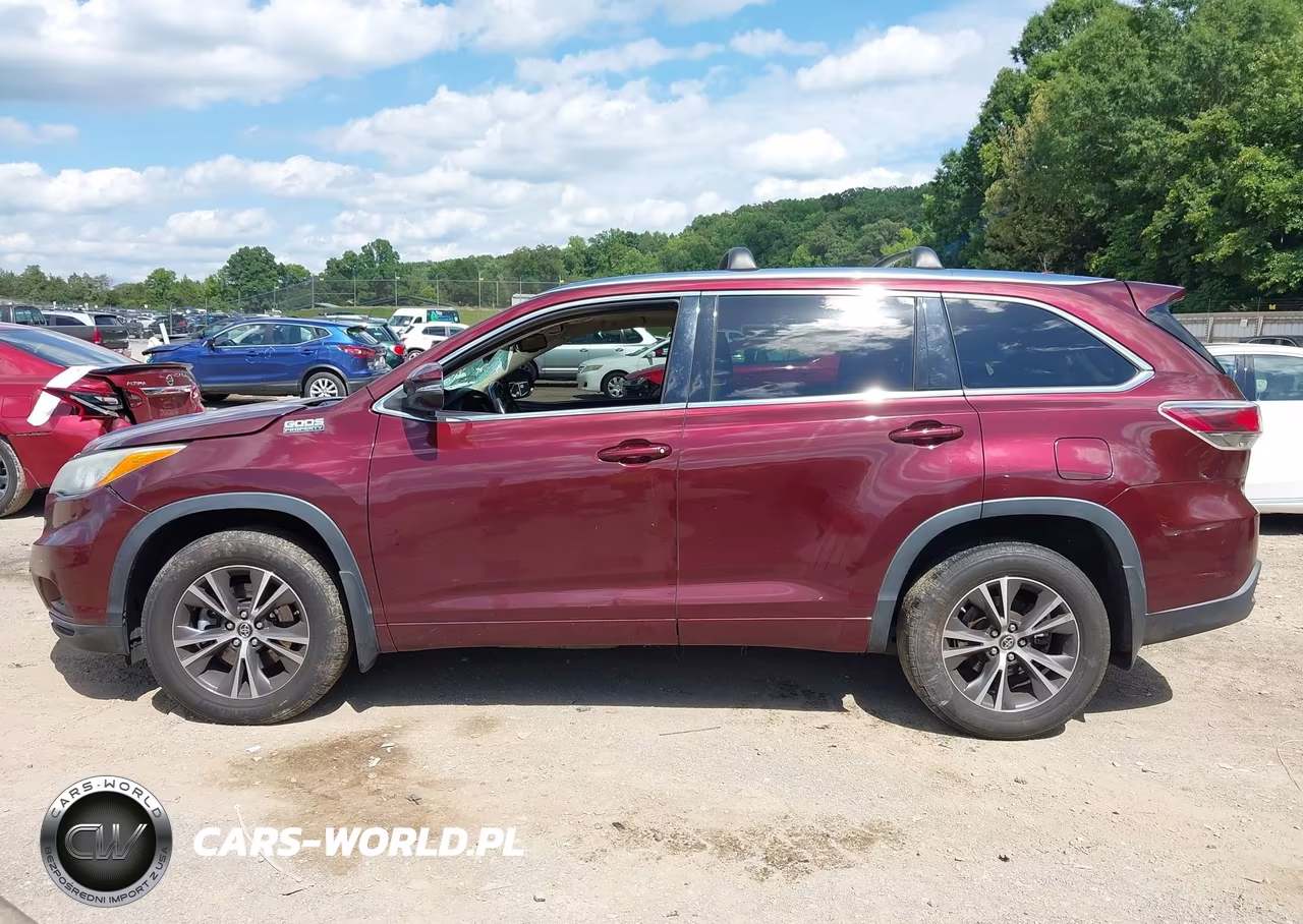 2016 Toyota Highlander Xle V6 VIN:5TDJKRFH7GS352158 - 14