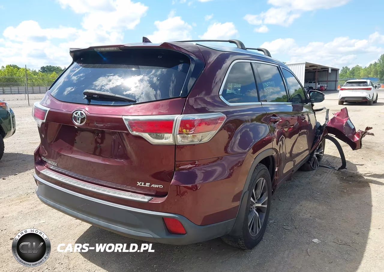 2016 Toyota Highlander Xle V6 VIN:5TDJKRFH7GS352158 - 4