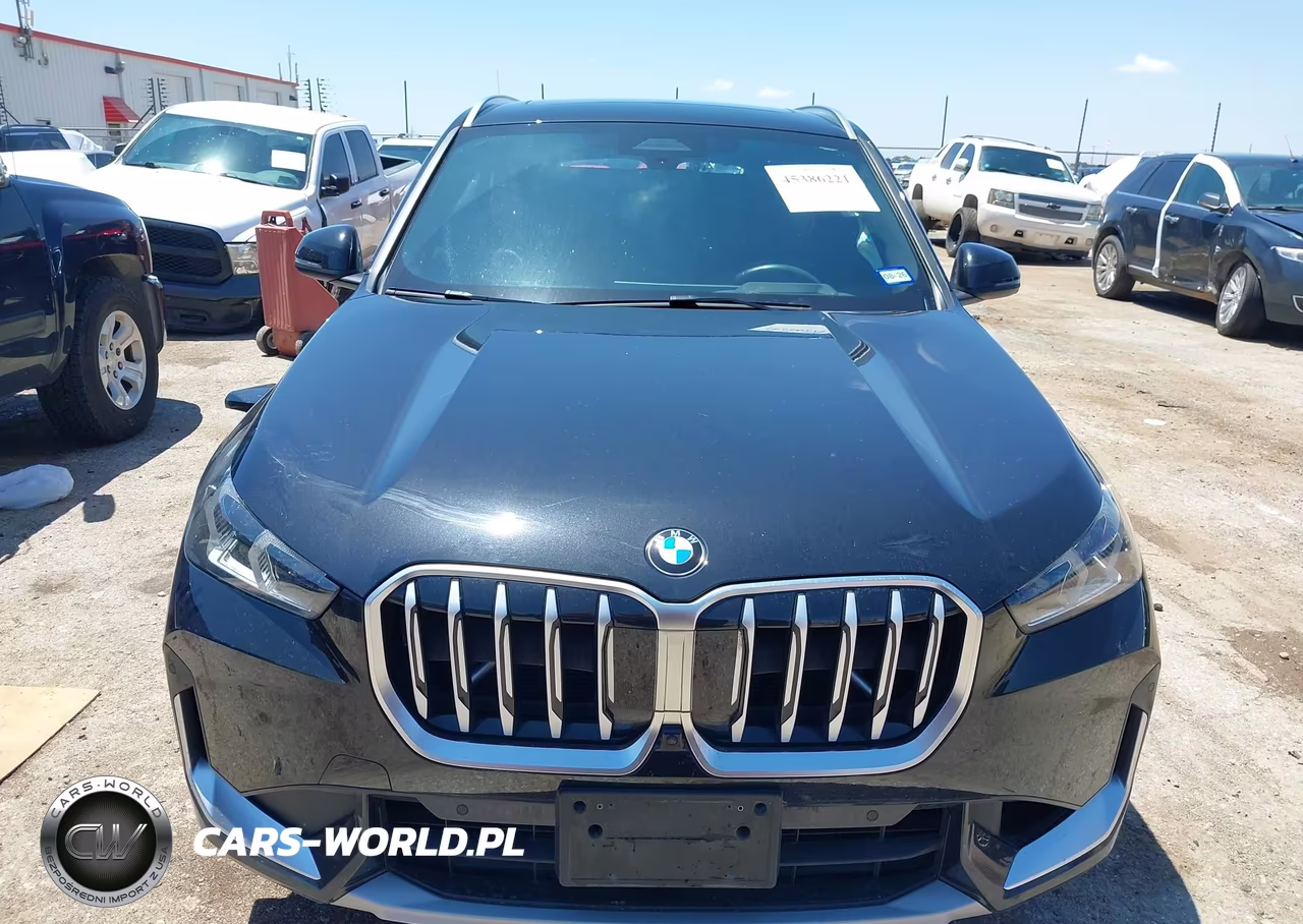 2025 BMW X1 xDrive28I VIN:WBX73EF0XS5041772 - 13