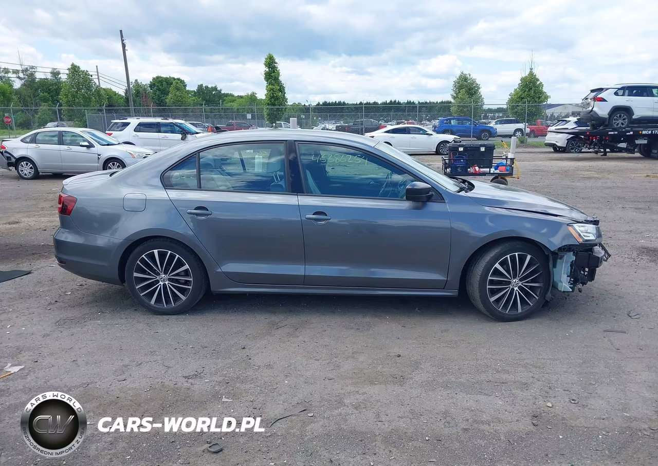 2017 Volkswagen Jetta 1.8T Sport VIN:3VWD17AJXHM304716 - 13