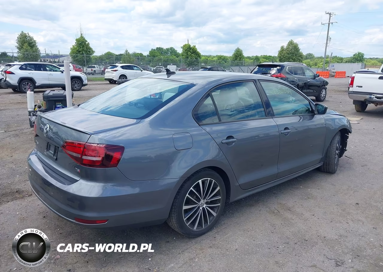 2017 Volkswagen Jetta 1.8T Sport VIN:3VWD17AJXHM304716 - 4