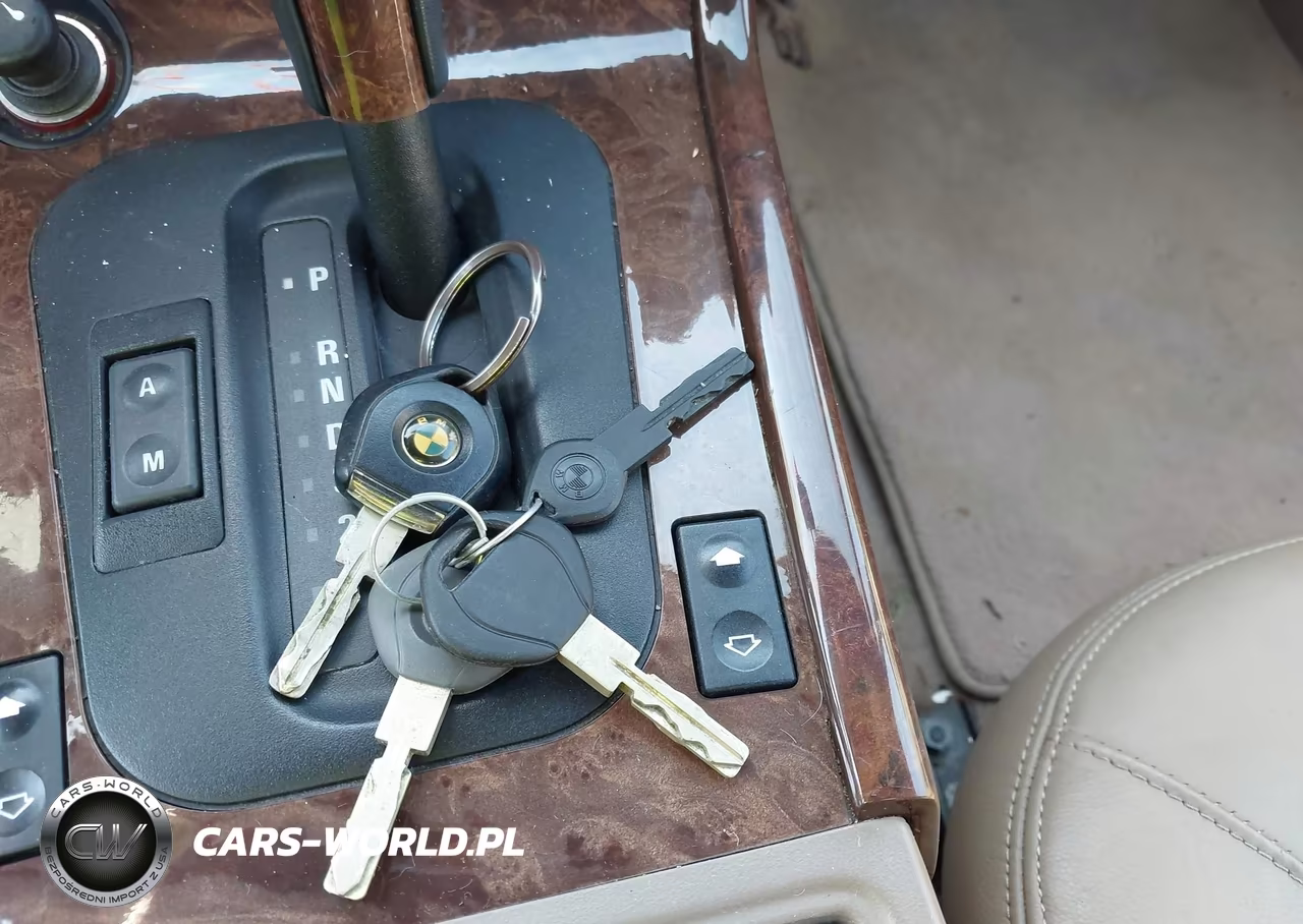 1998 BMW Z3 2.8 VIN:4USCJ3325WLB62896 - 11