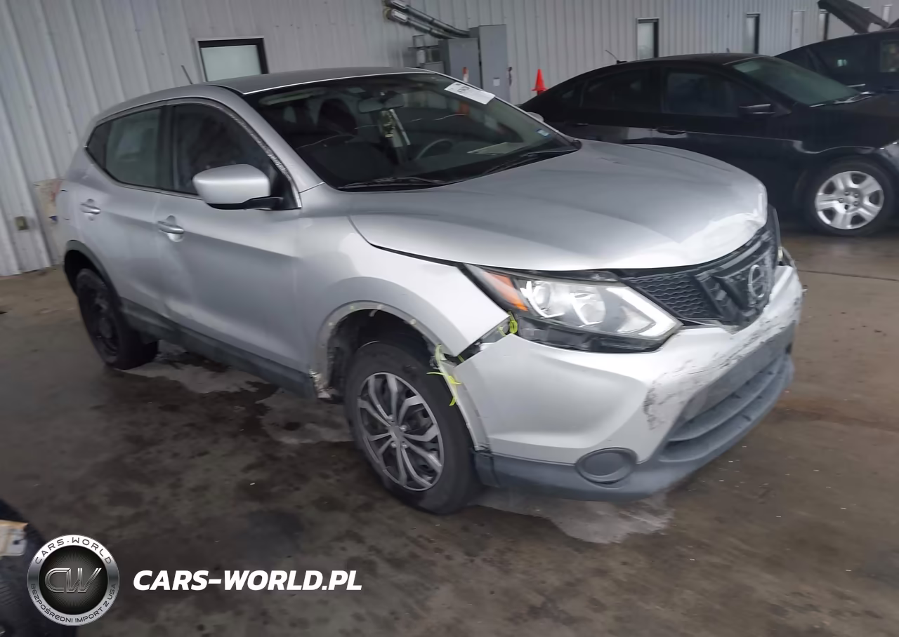 2018 Nissan Rogue Sport S – zdjęcie 1 z 16