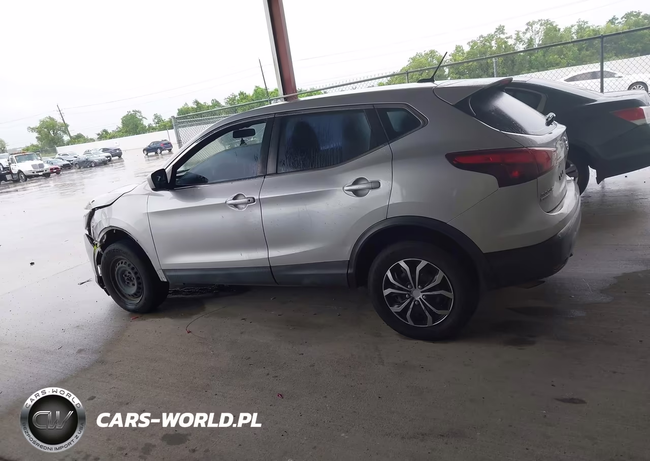 2018 Nissan Rogue Sport S VIN:JN1BJ1CP5JW155732 - 14