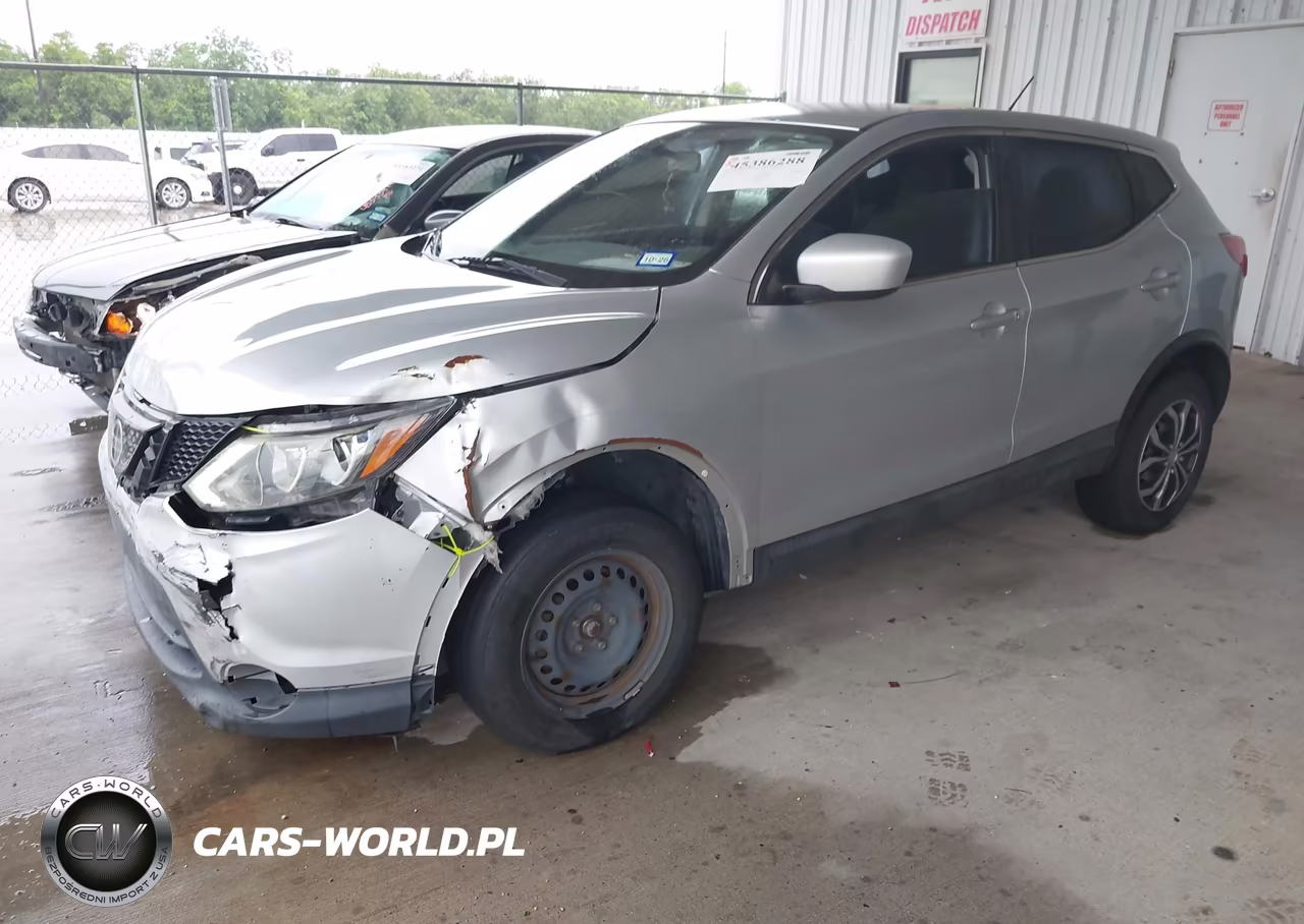 2018 Nissan Rogue Sport S VIN:JN1BJ1CP5JW155732 - 2