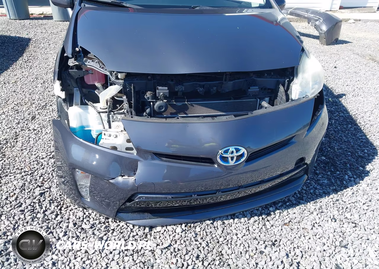 2015 Toyota Prius Two VIN:JTDKN3DU8F1878383 - 6