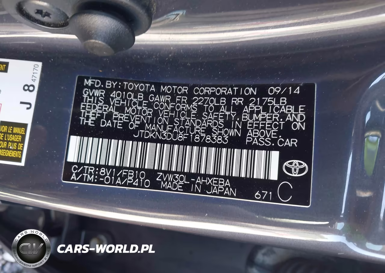 2015 Toyota Prius Two VIN:JTDKN3DU8F1878383 - 9