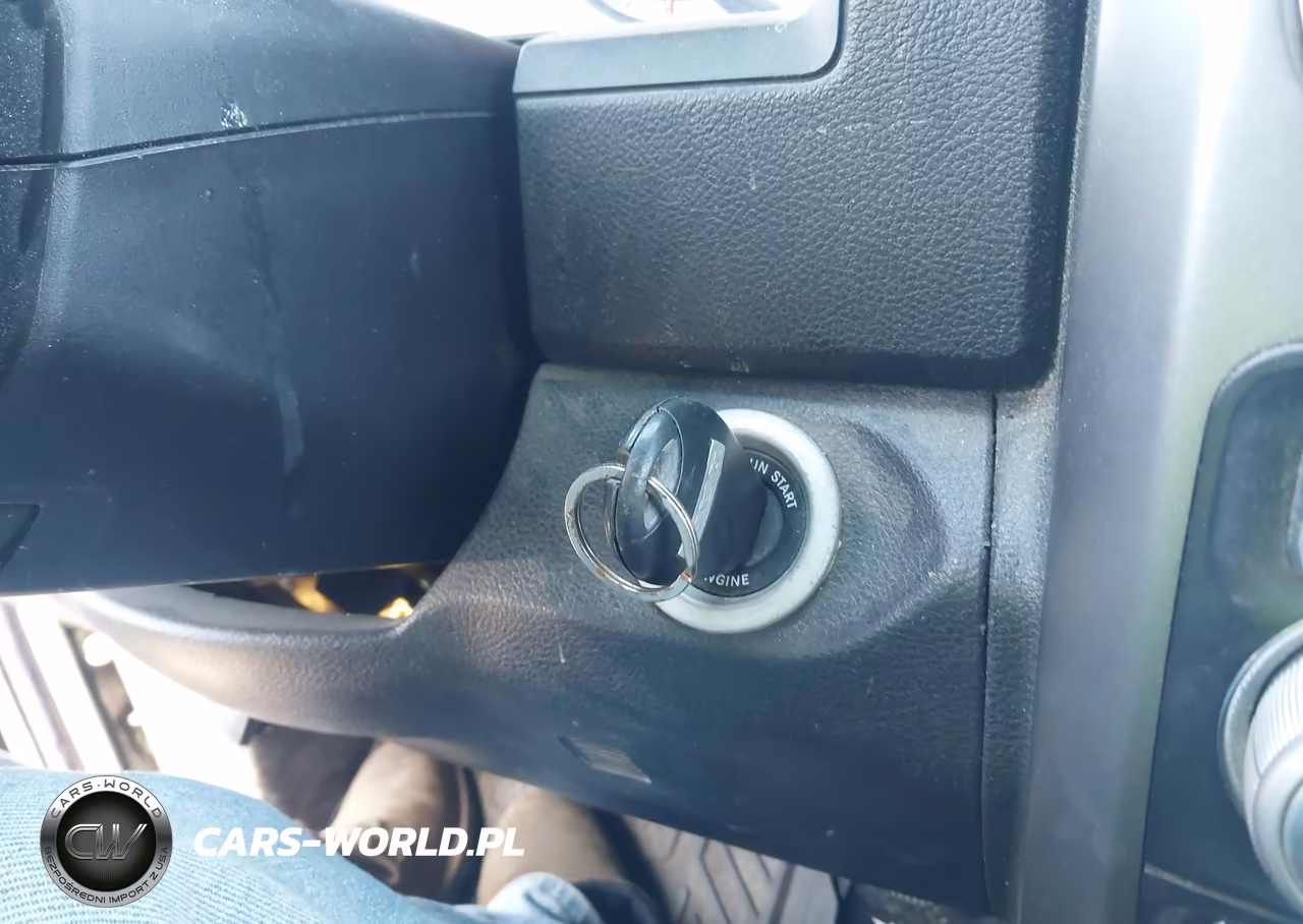 2014 Ram 1500 Sport VIN:1C6RR7MT2ES188677 - 11