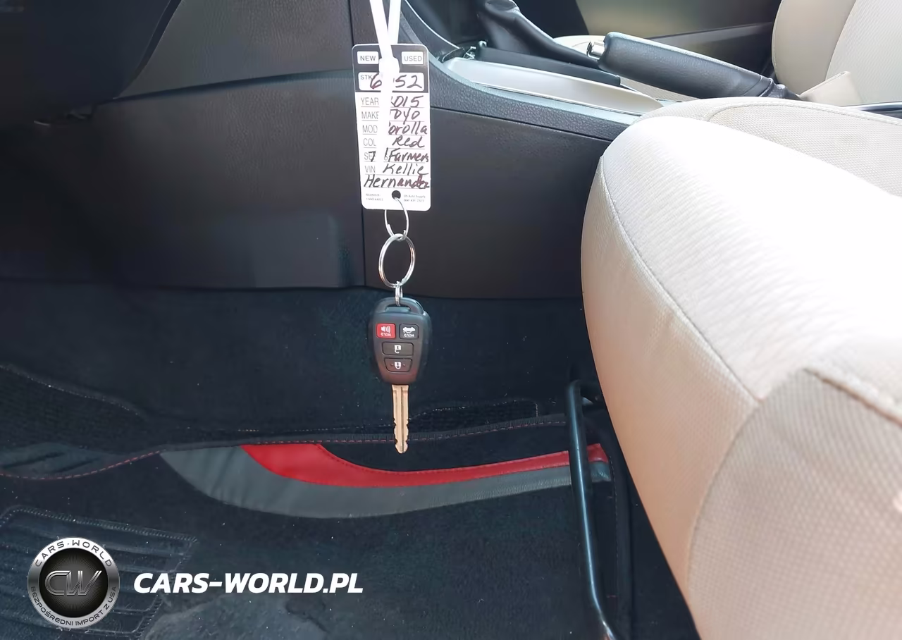 TOYOTA COROLLA L VIN:5YFBURHE8FP347401 - 11