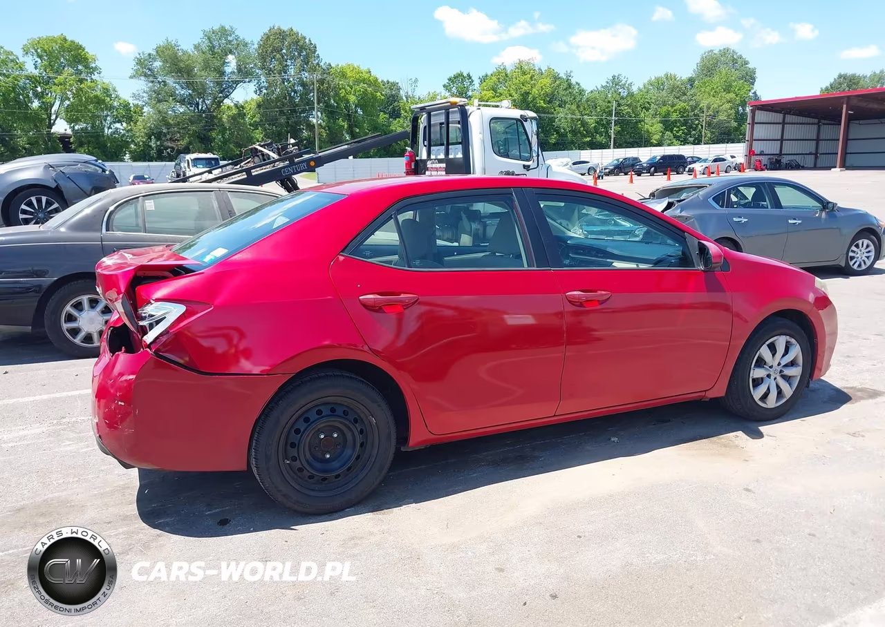 TOYOTA COROLLA L VIN:5YFBURHE8FP347401 - 13