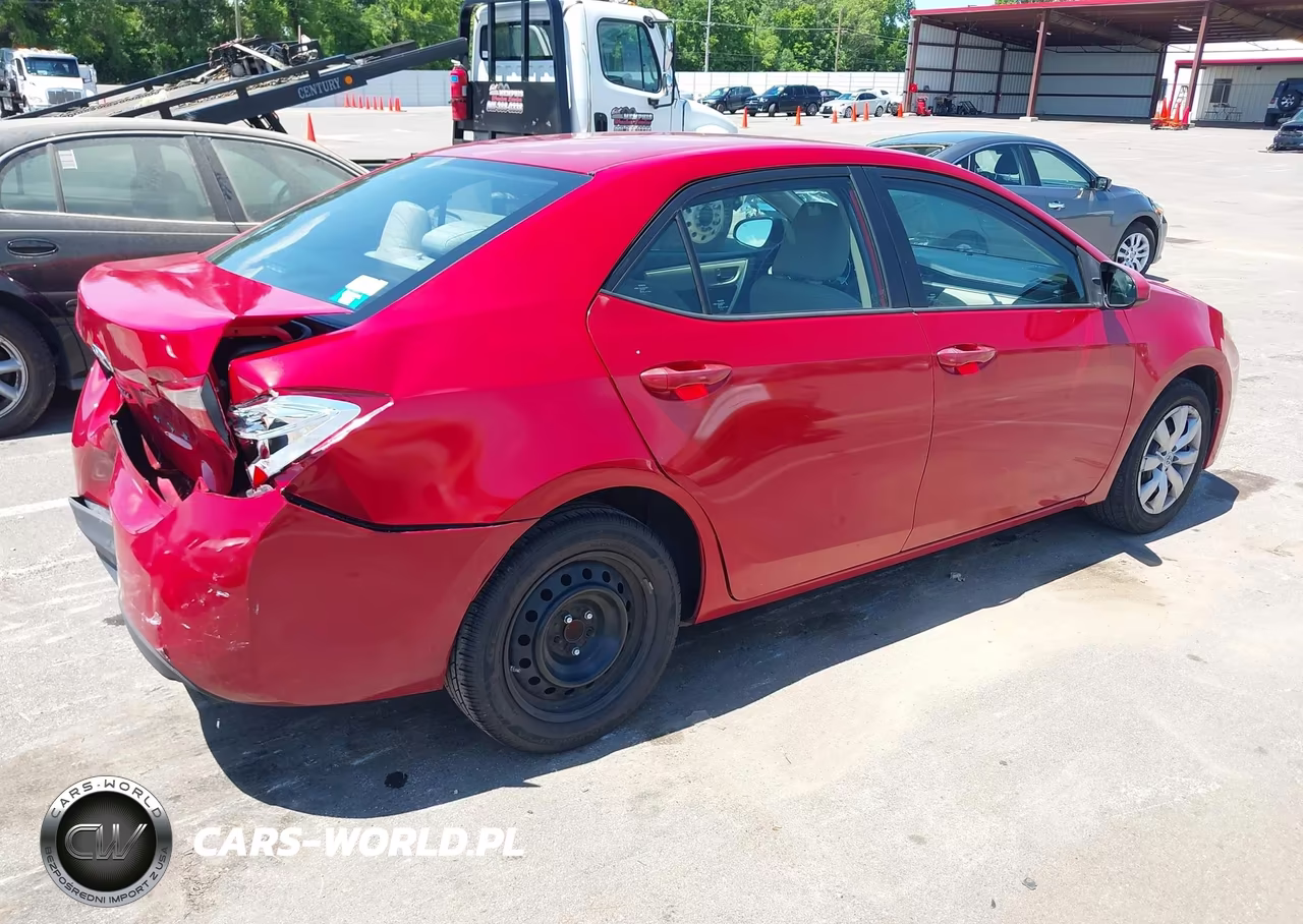 TOYOTA COROLLA L VIN:5YFBURHE8FP347401 - 4
