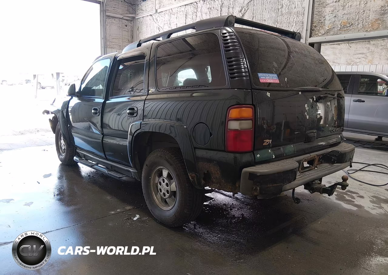 2002 Chevrolet Tahoe Z71 VIN:1GNEK13ZX2R311621 - 3