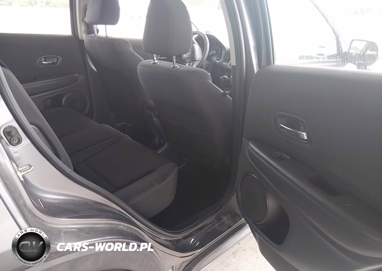 2017 Honda Hr-V Lx VIN:3CZRU5H3XHG702092 - 8