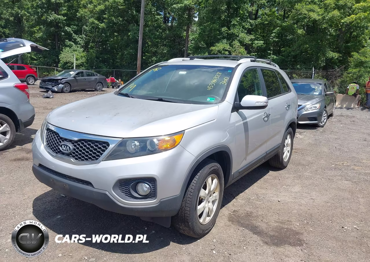 2011 Kia Sorento Lx VIN:5XYKT4A19BG183460 - 2