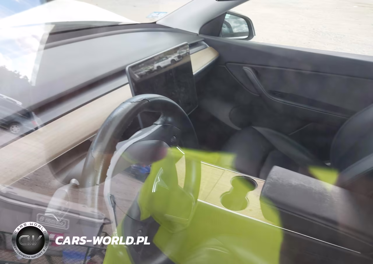2020 Tesla Model Y Long Range Dual Motor All-Wheel Drive VIN:5YJYGDEE5LF032233 - 18