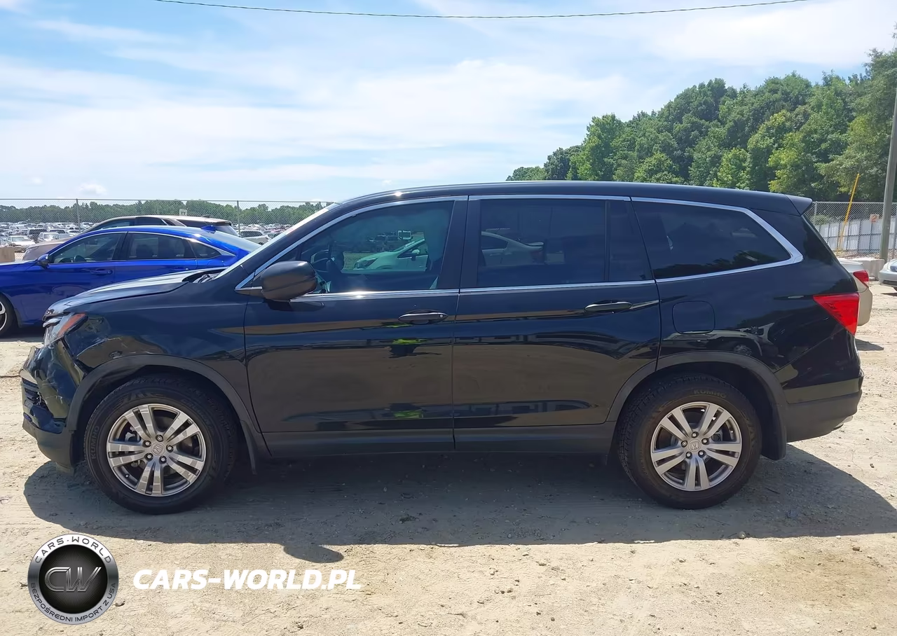 2018 Honda Pilot Lx VIN:5FNYF5H17JB029526 - 14