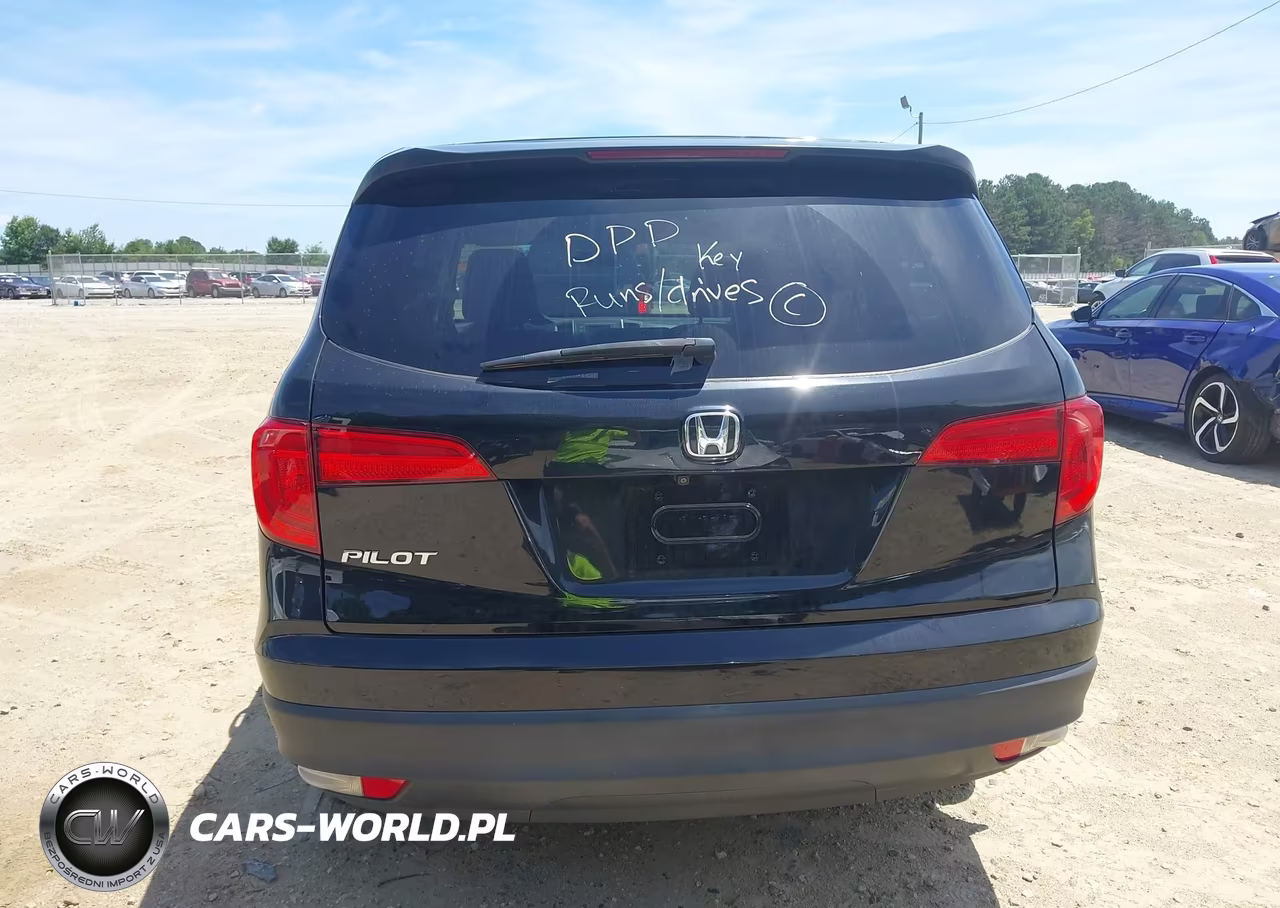 2018 Honda Pilot Lx VIN:5FNYF5H17JB029526 - 16