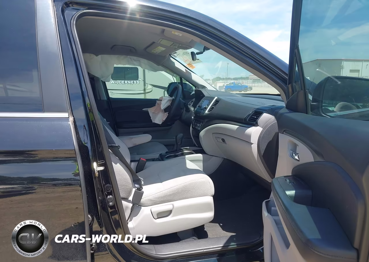 2018 Honda Pilot Lx VIN:5FNYF5H17JB029526 - 5