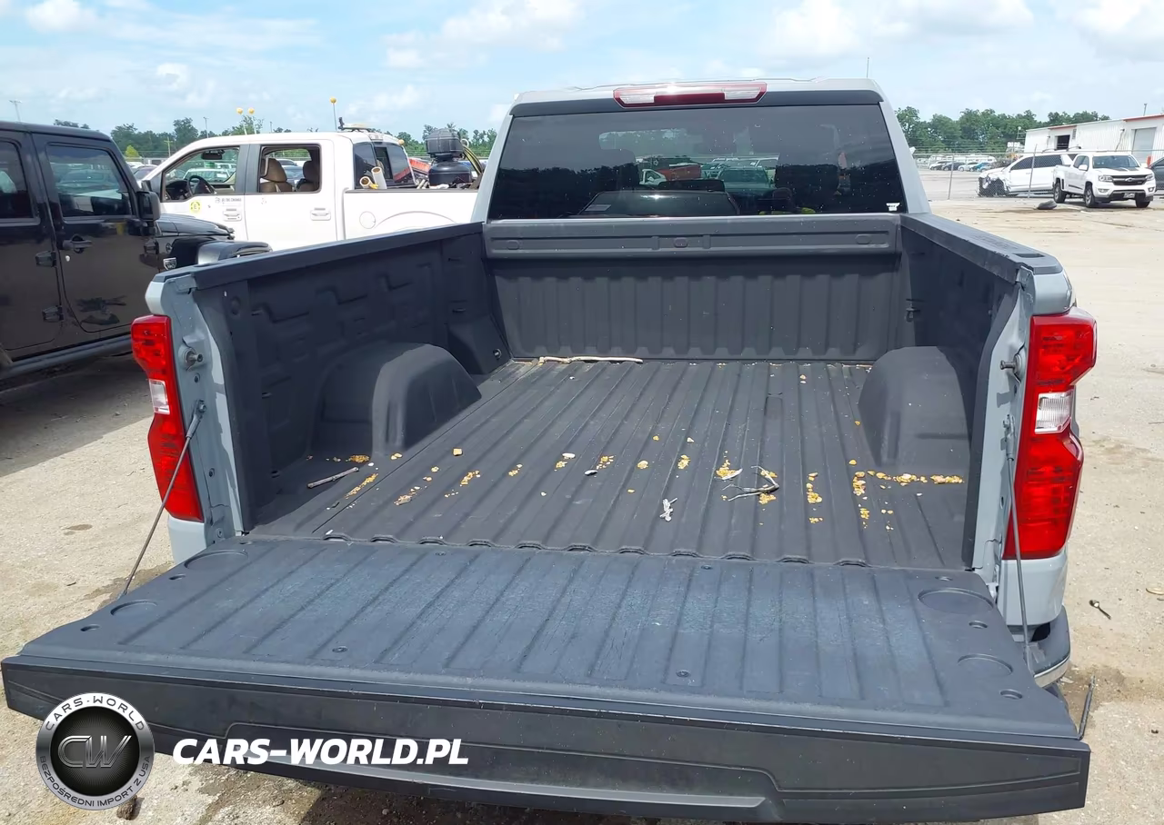 2024 Chevrolet Silverado 1500 VIN:1GCRACED3RZ364827 - 17