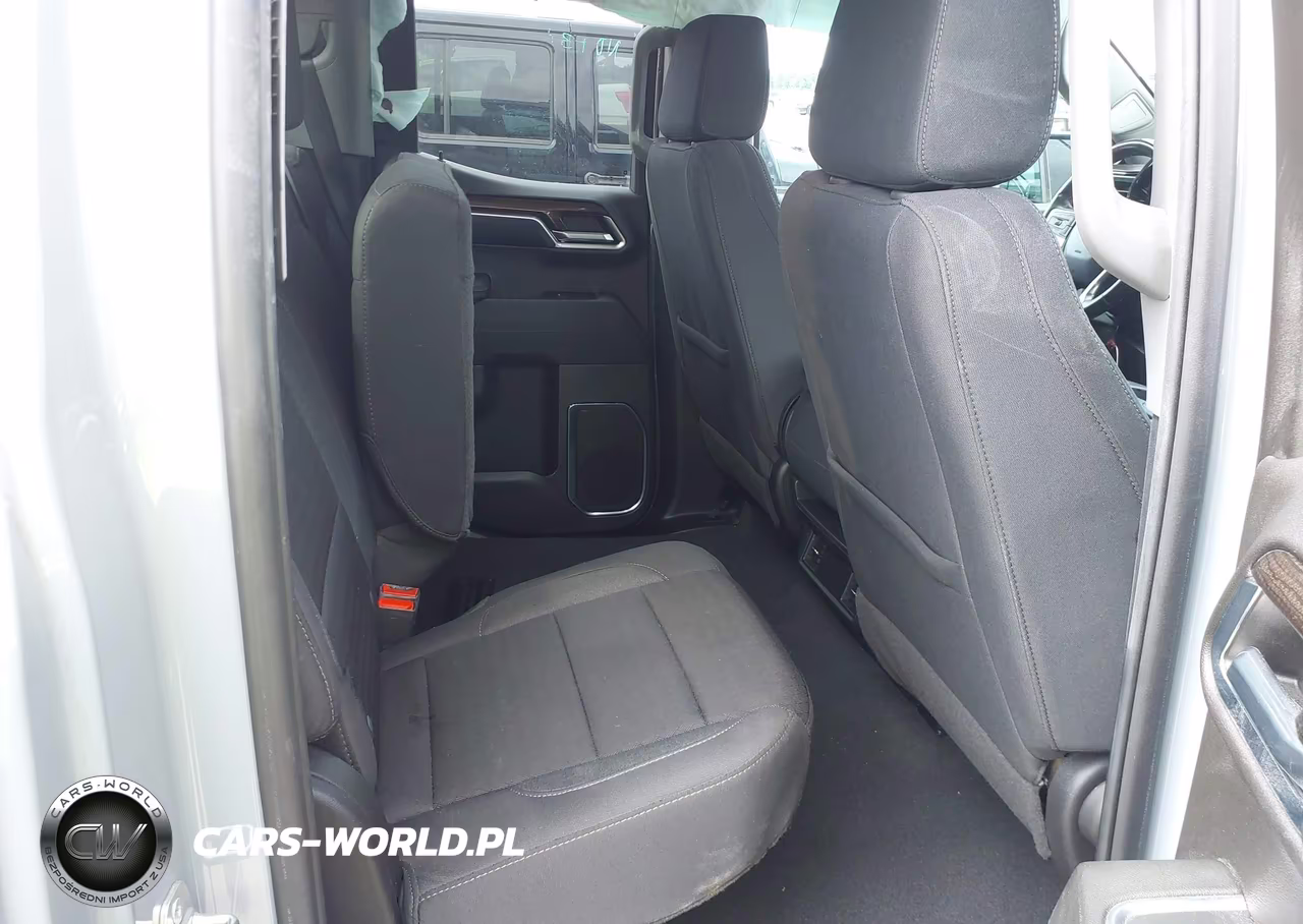 2024 Chevrolet Silverado 1500 VIN:1GCRACED3RZ364827 - 8