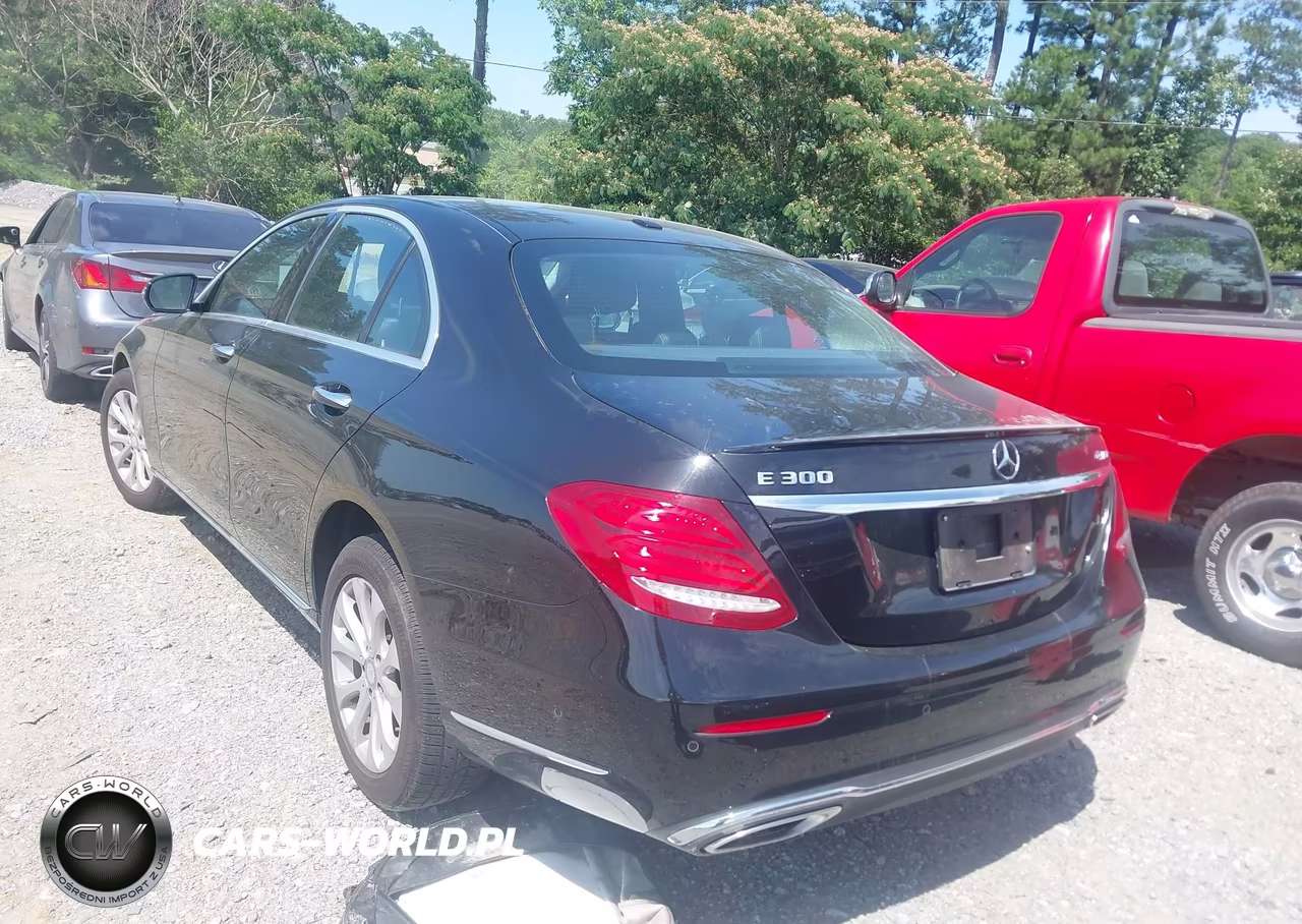 2017 Mercedes-Benz E 300 4Matic VIN:WDDZF4KB7HA155569 - 3