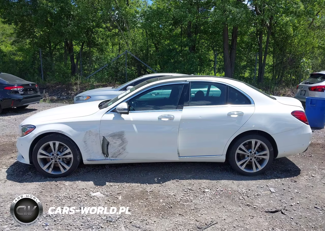 2021 Mercedes-Benz C 300 4Matic VIN:W1KWF8EB1MR649640 - 13