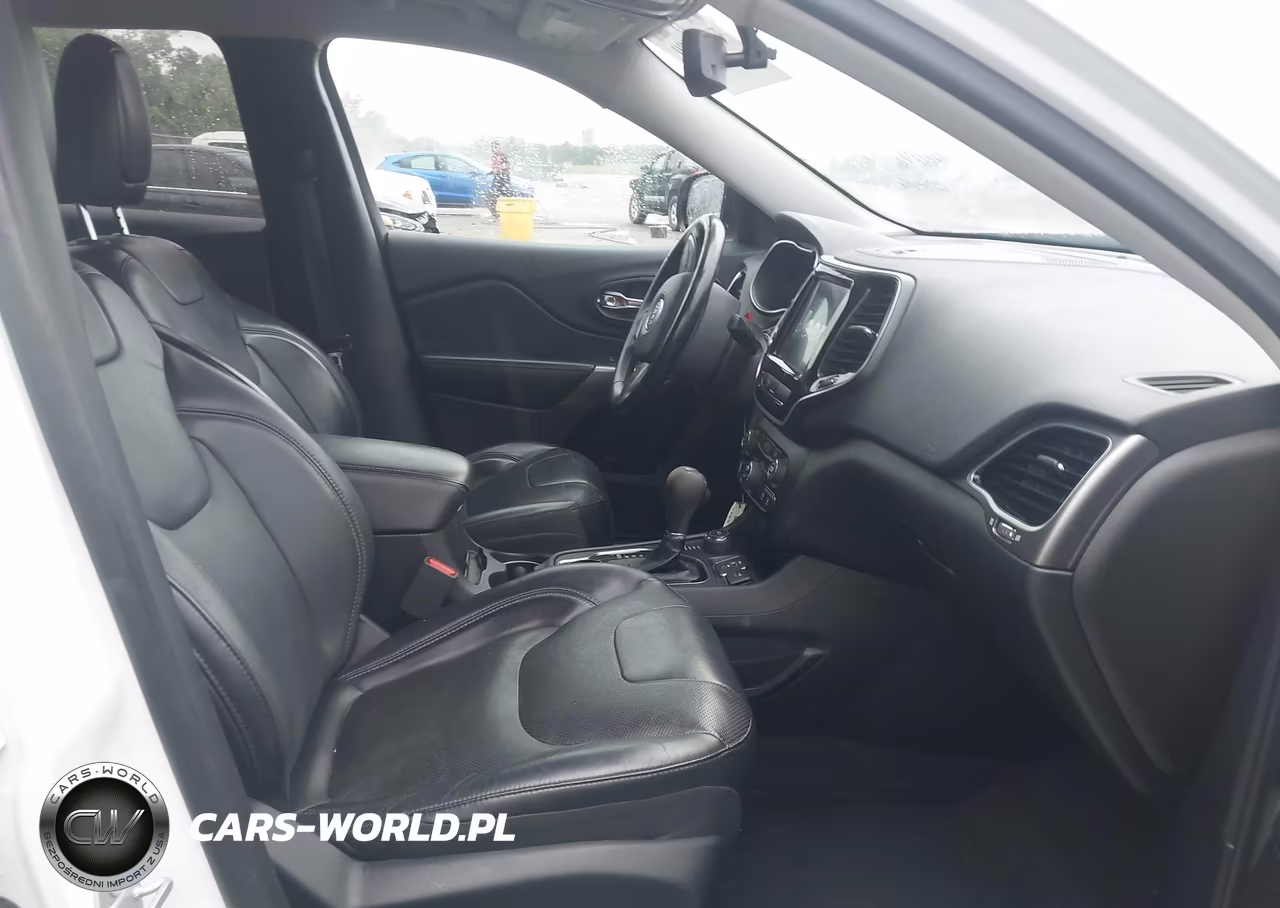 2019 Jeep Cherokee Limited 4X4 VIN:1C4PJMDX0KD163690 - 5